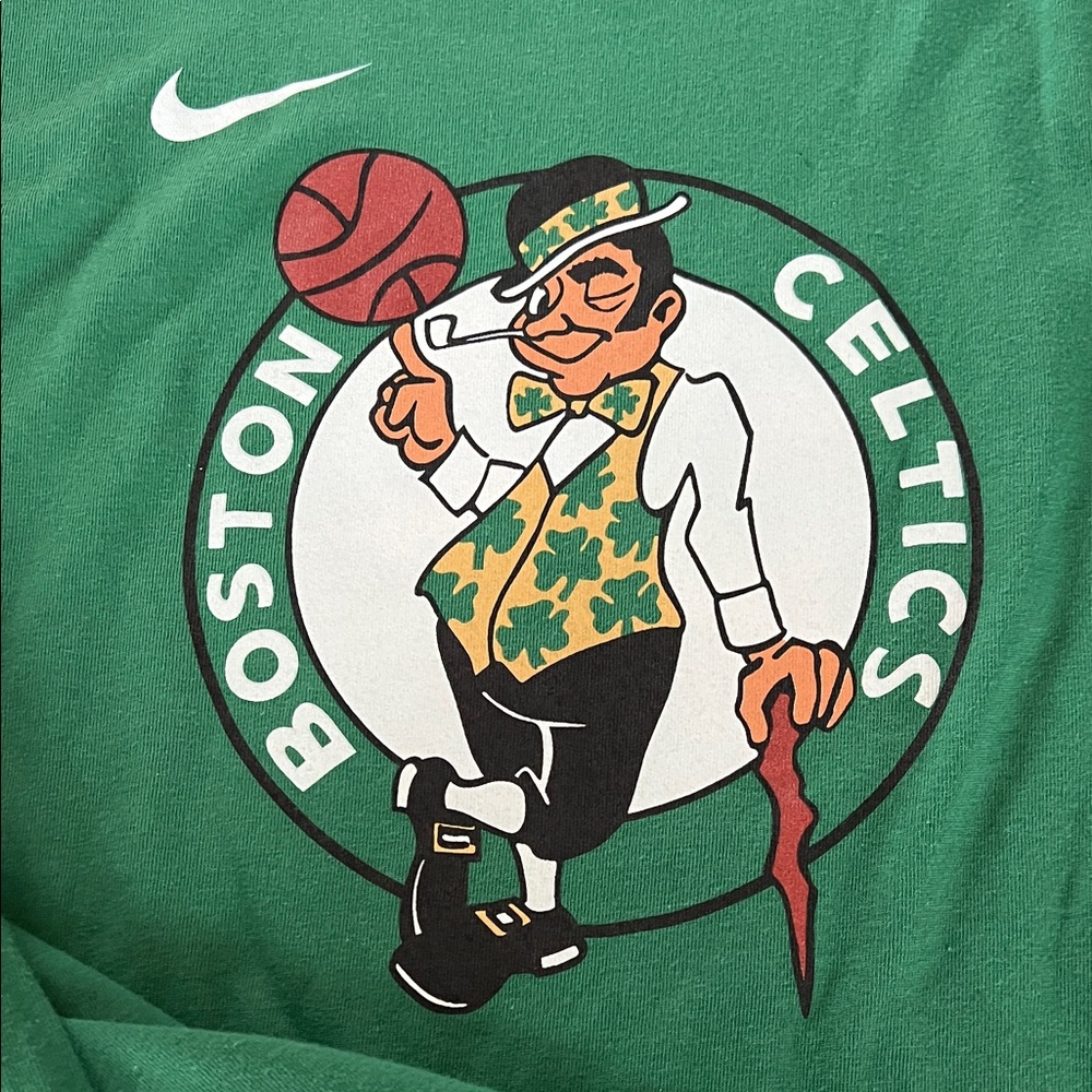 Nike Green Boston Celtics Long Sleeve Tee - Picture 2 of 4